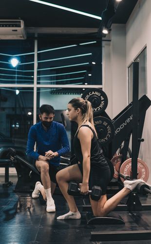 Sportiga träningskläder för gymmet 1